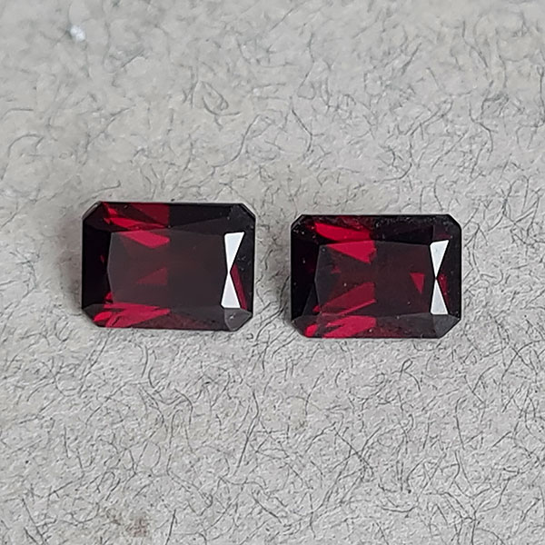 Гранаты 3.55ct пара